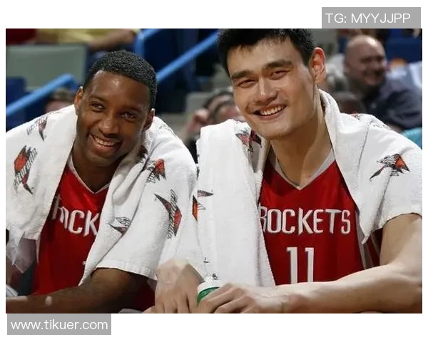 詹姆斯之子姚明：篮球世代交替下的新传奇与梦想追逐