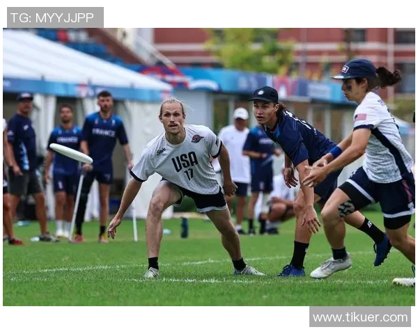 赛后分析：北京飞盘队与成都飞盘队的精彩配合与战术对决